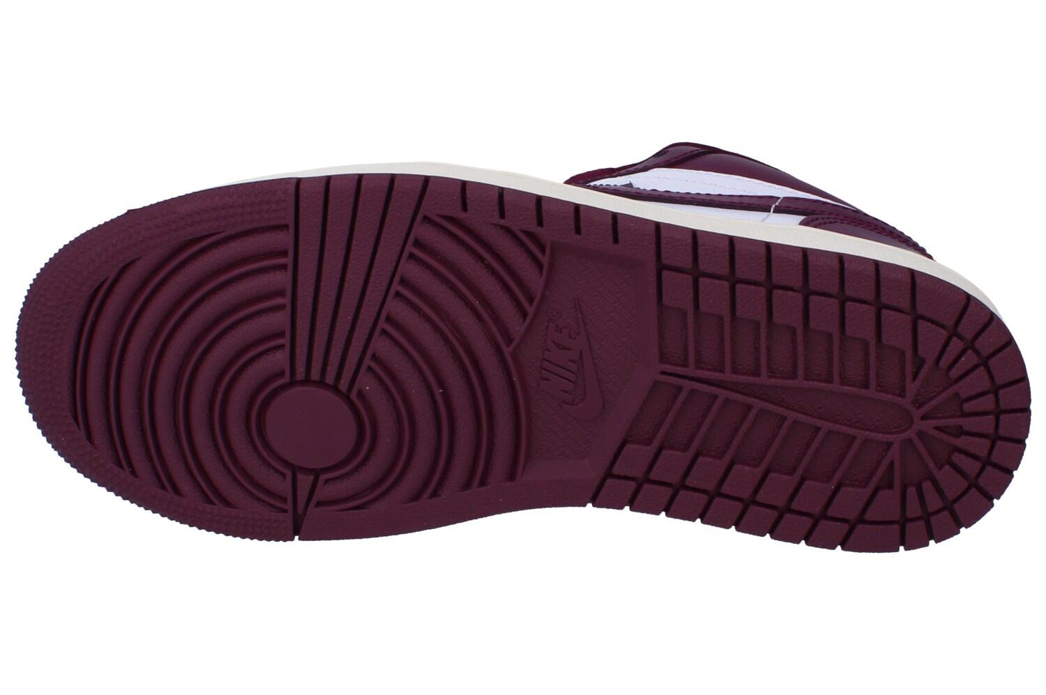Jordan 1 Low Bordeaux (Damen) 5/6