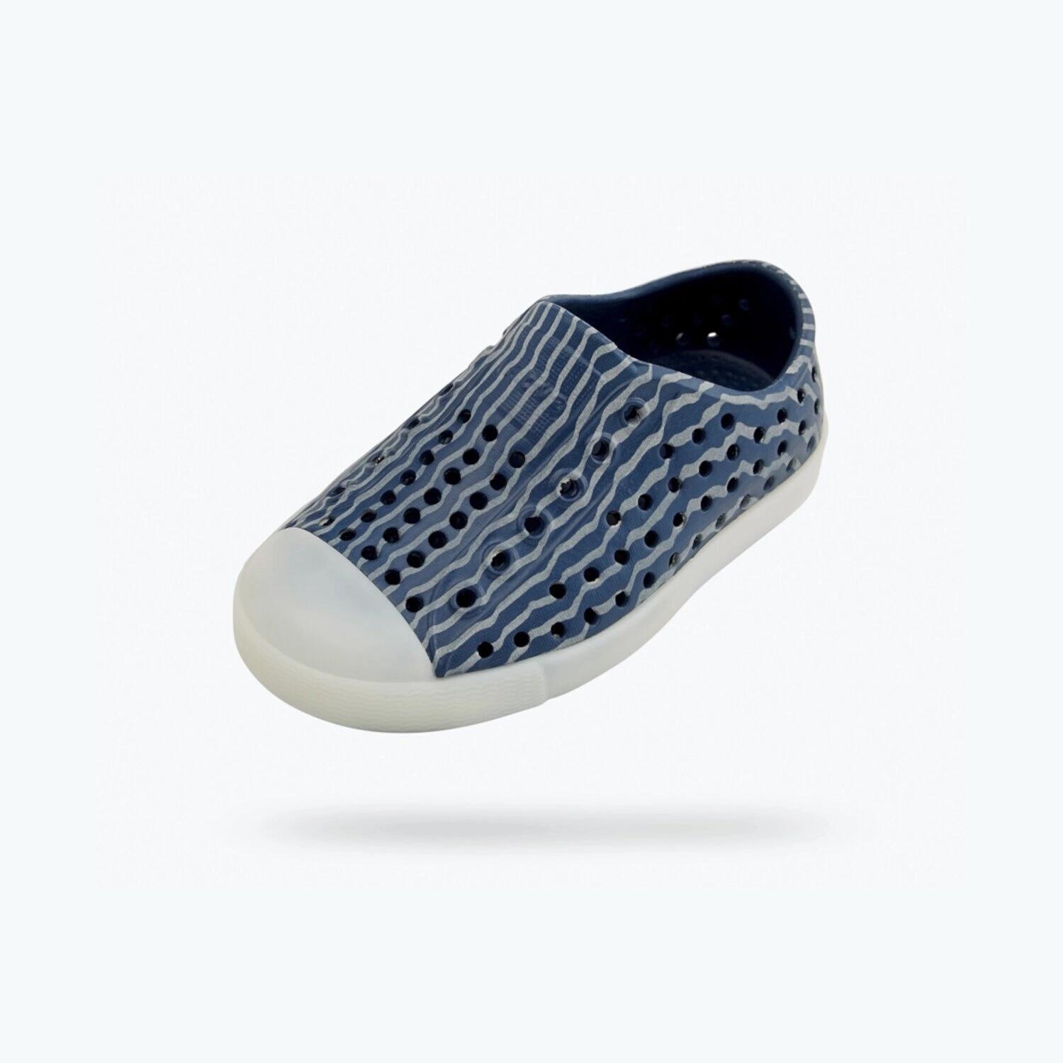 NATIVE SHOES picture
