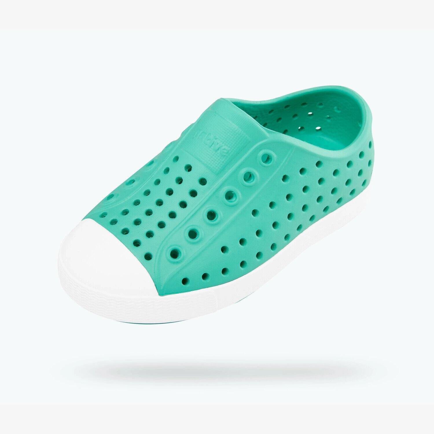 NATIVE SHOES picture