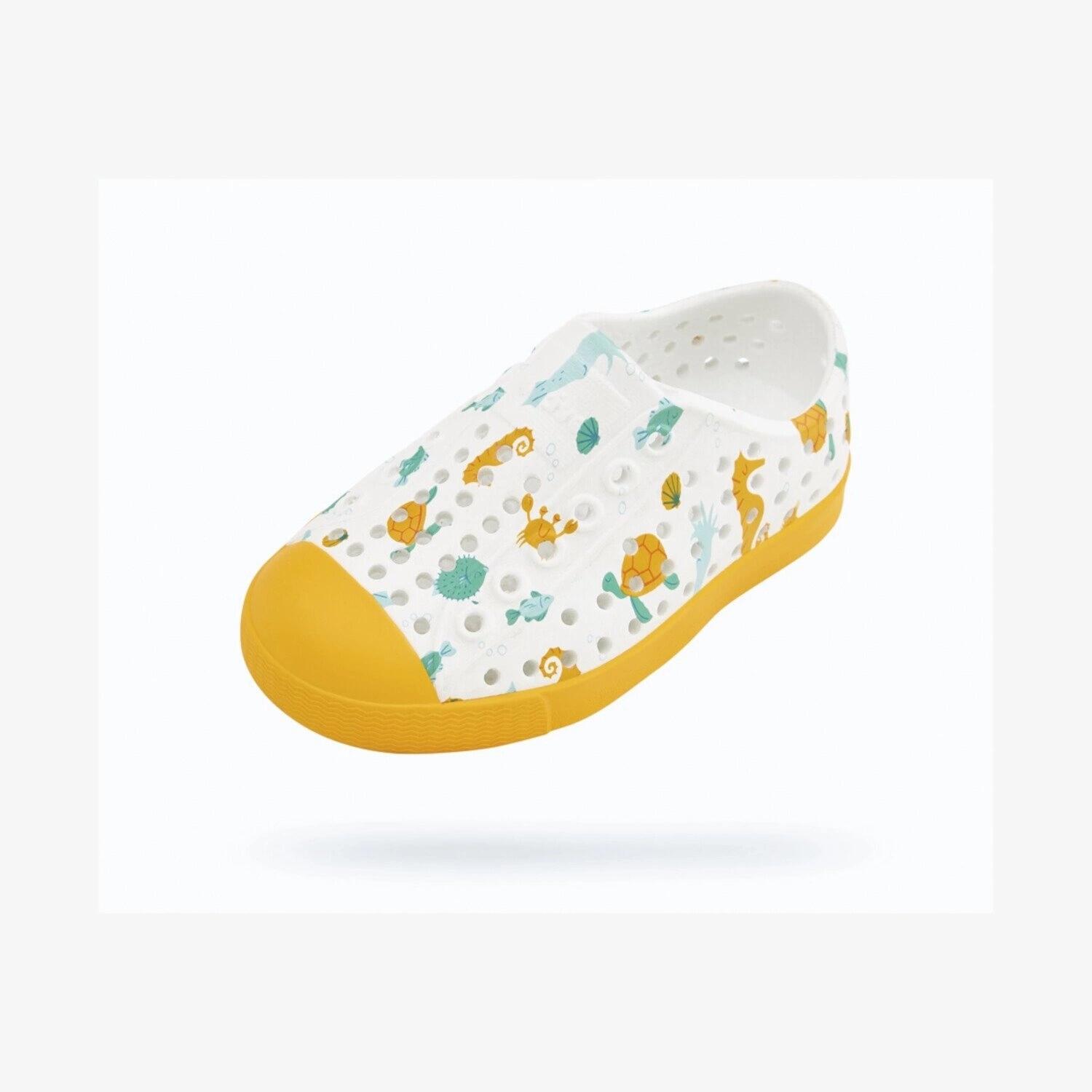 NATIVE SHOES picture