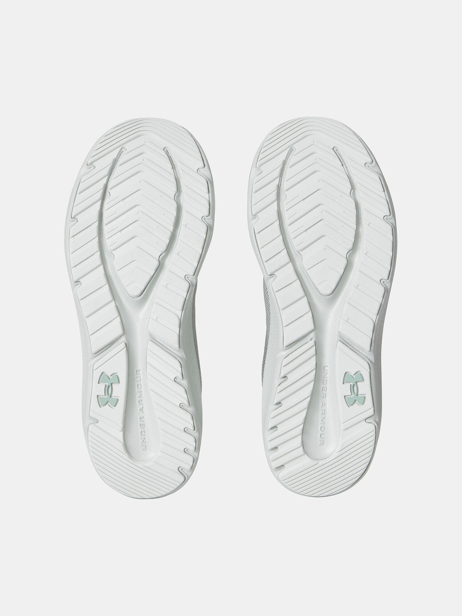 Chaussures de course Under Armour Charged Pursuit 4 pour femme 4/5