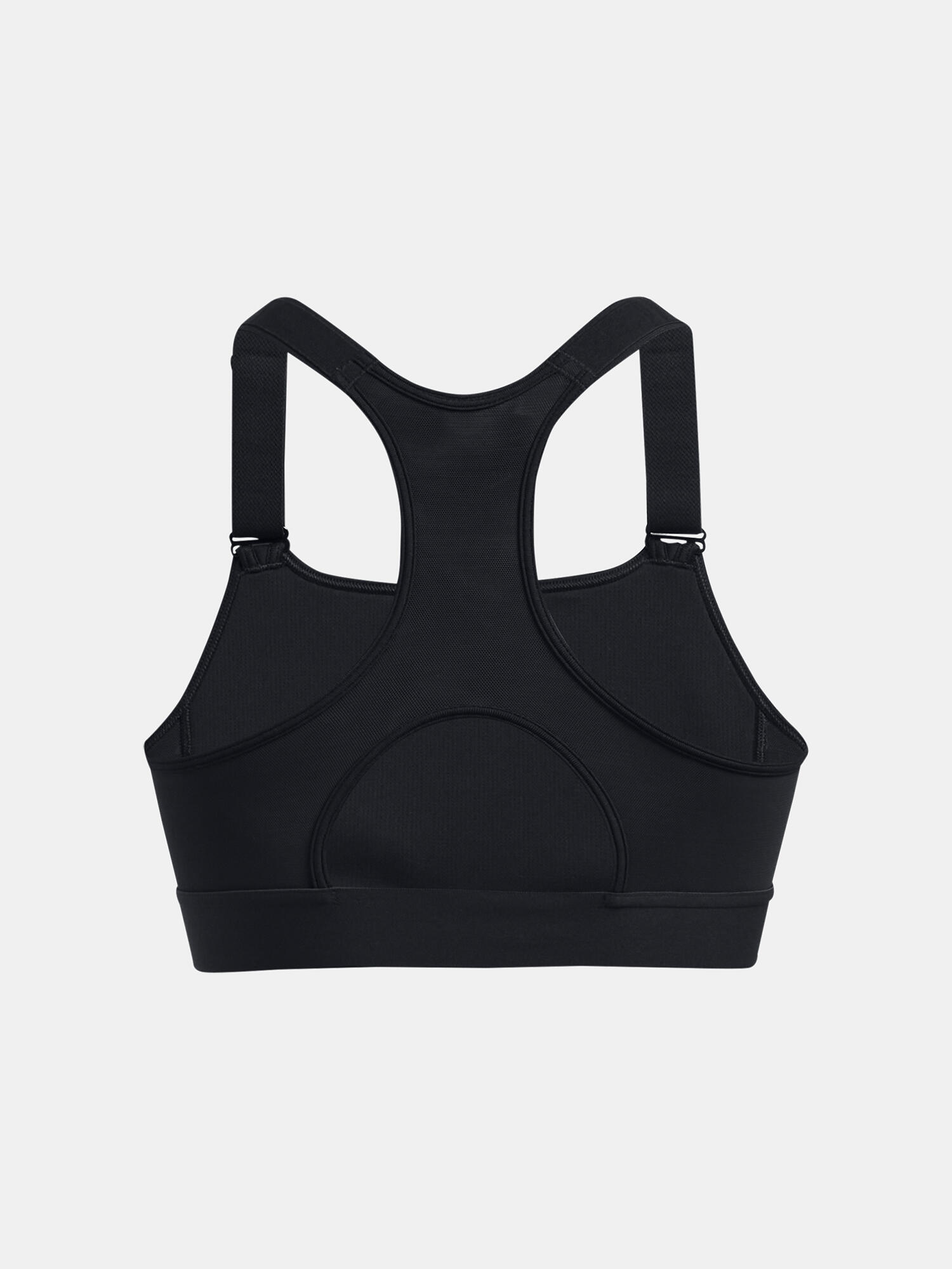 Under Armour sportbeha voor dames, geschikt voor yoga en pilates. 4/7