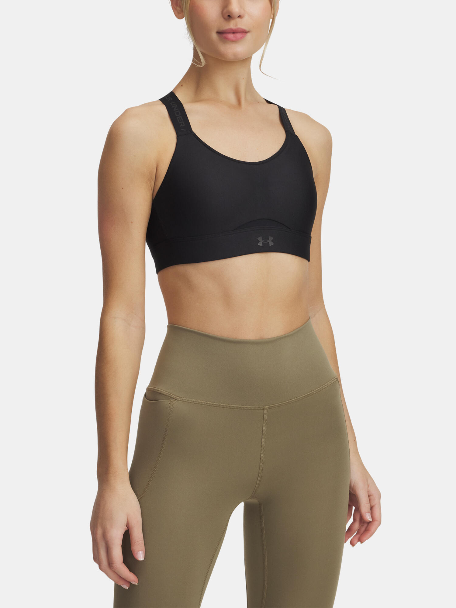 UNDER ARMOUR picture