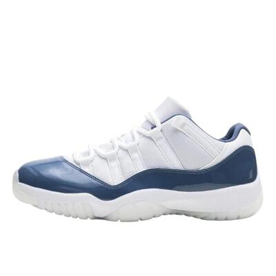 Schoenen 11 retro low diffused blue