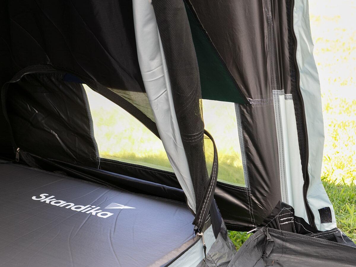 Tweedehands - Familietent Tunneltent Montana 8 – Campingtent - 3 Slaapcabines 5/7