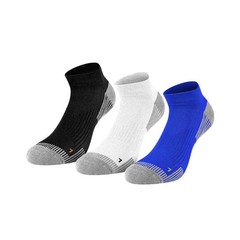 3 chaussettes multisports courtes en 3 couleurs différentes pour le prix de 2