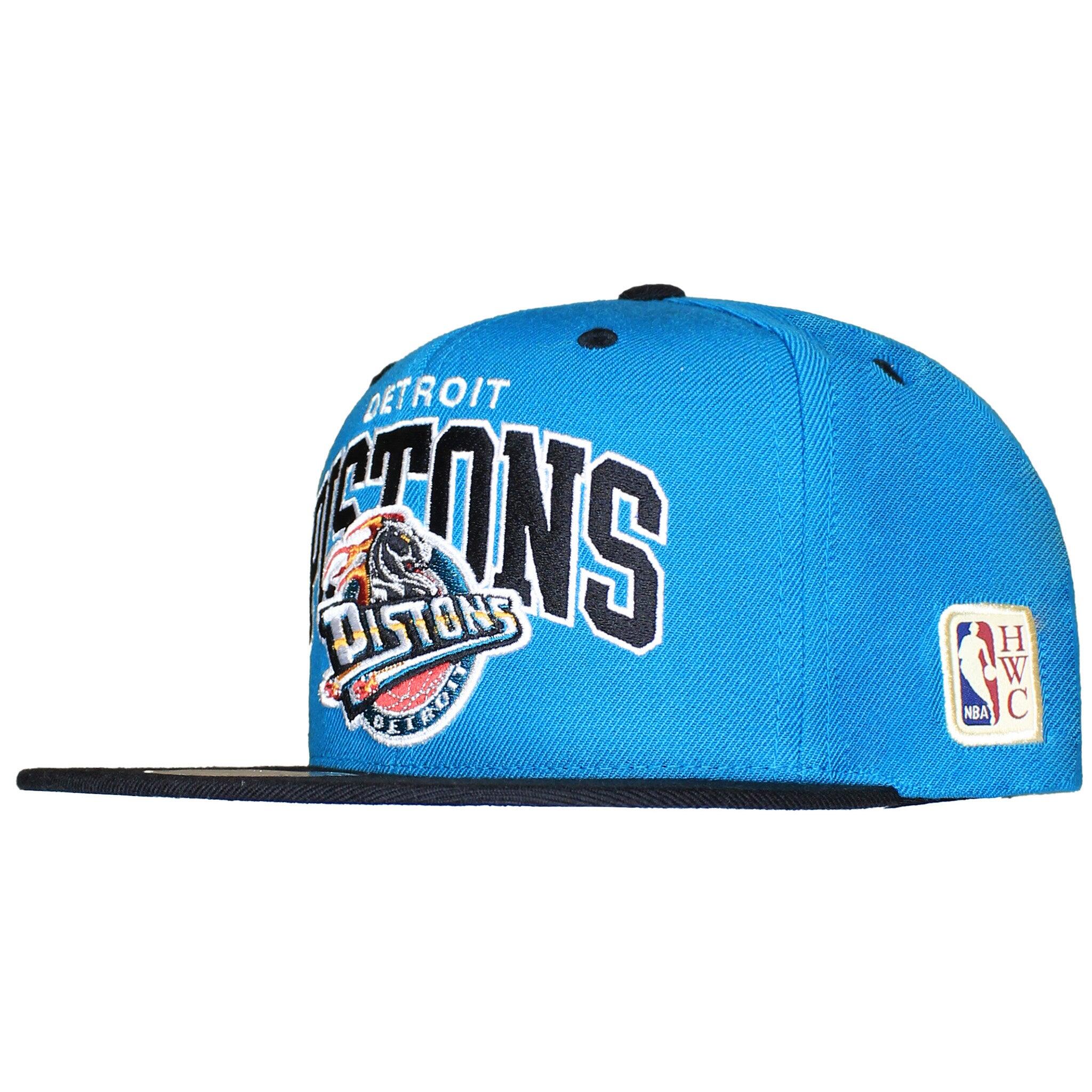 MITCHELL & NESS Mitchell & Ness NBA Detroit Pistons Logo Cap