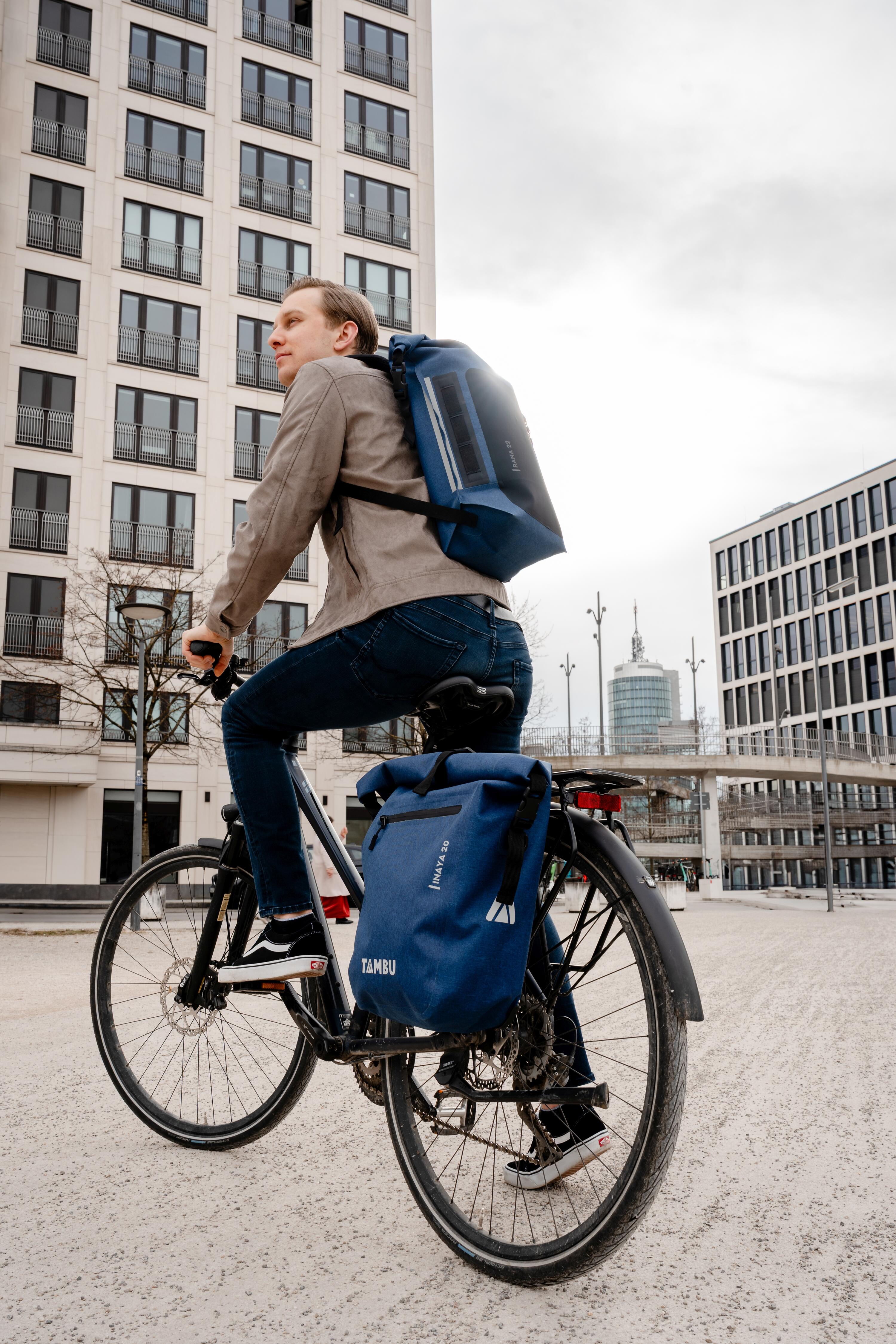 INAYA 20 | Waterafstotende fietstas 20 liter 4/7