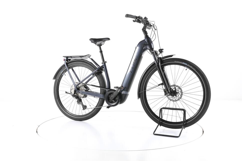 Second Life - Cube Touring Hybrid Pro Trekking E-Bike Niska rama - Stan dobry