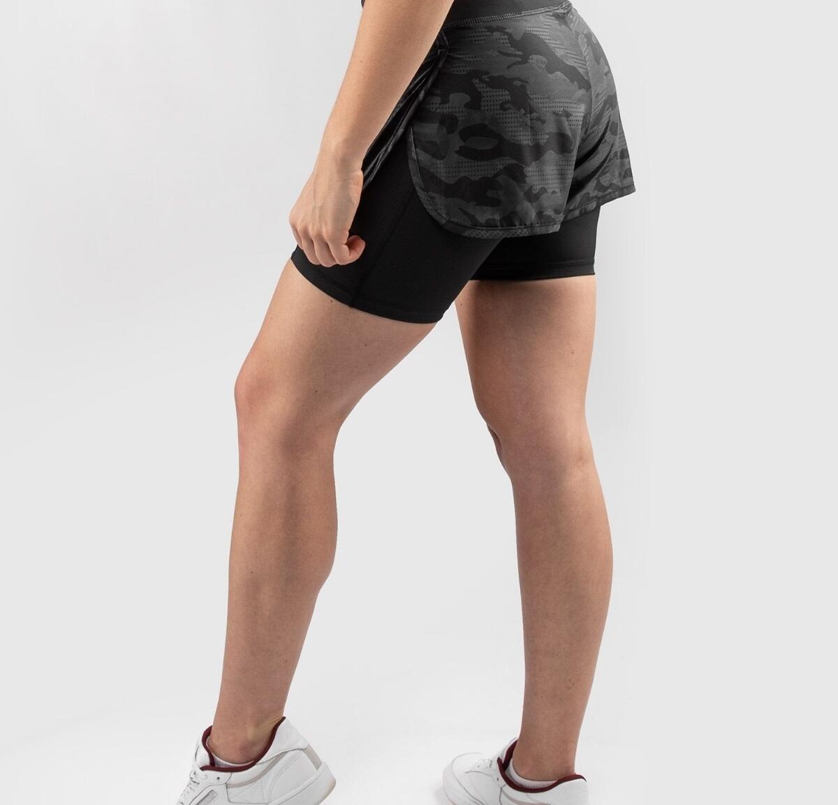 Venum Defender Hybrid Compression Short  - Black/Black 4/6
