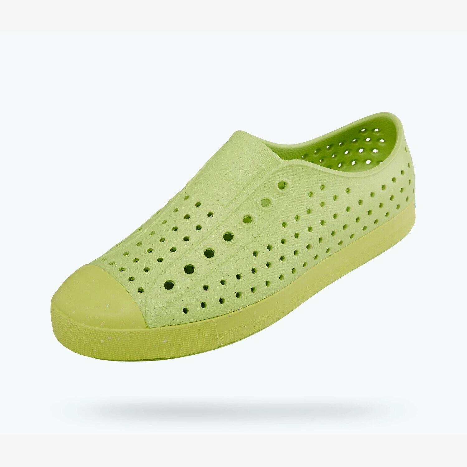 NATIVE SHOES picture