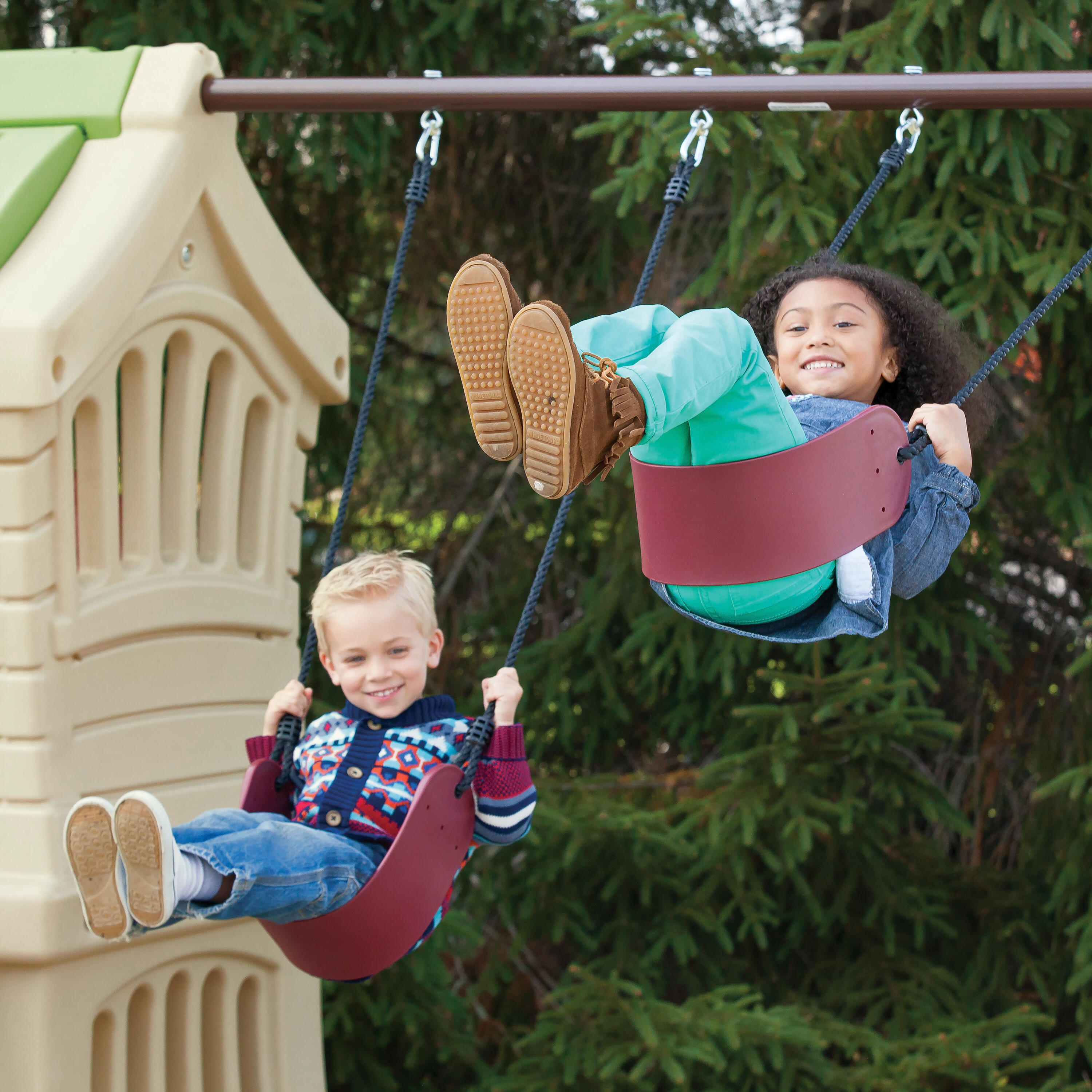 Aire de Jeux Enfant avec Toboggan & Balançoire, Play Up Gym 6/7