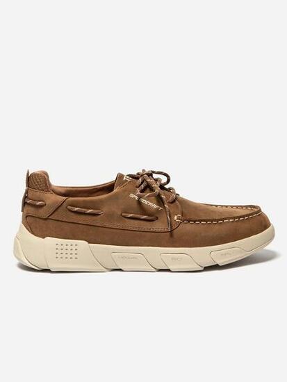 Chaussures bateau Homme JAZZSEA Marron.