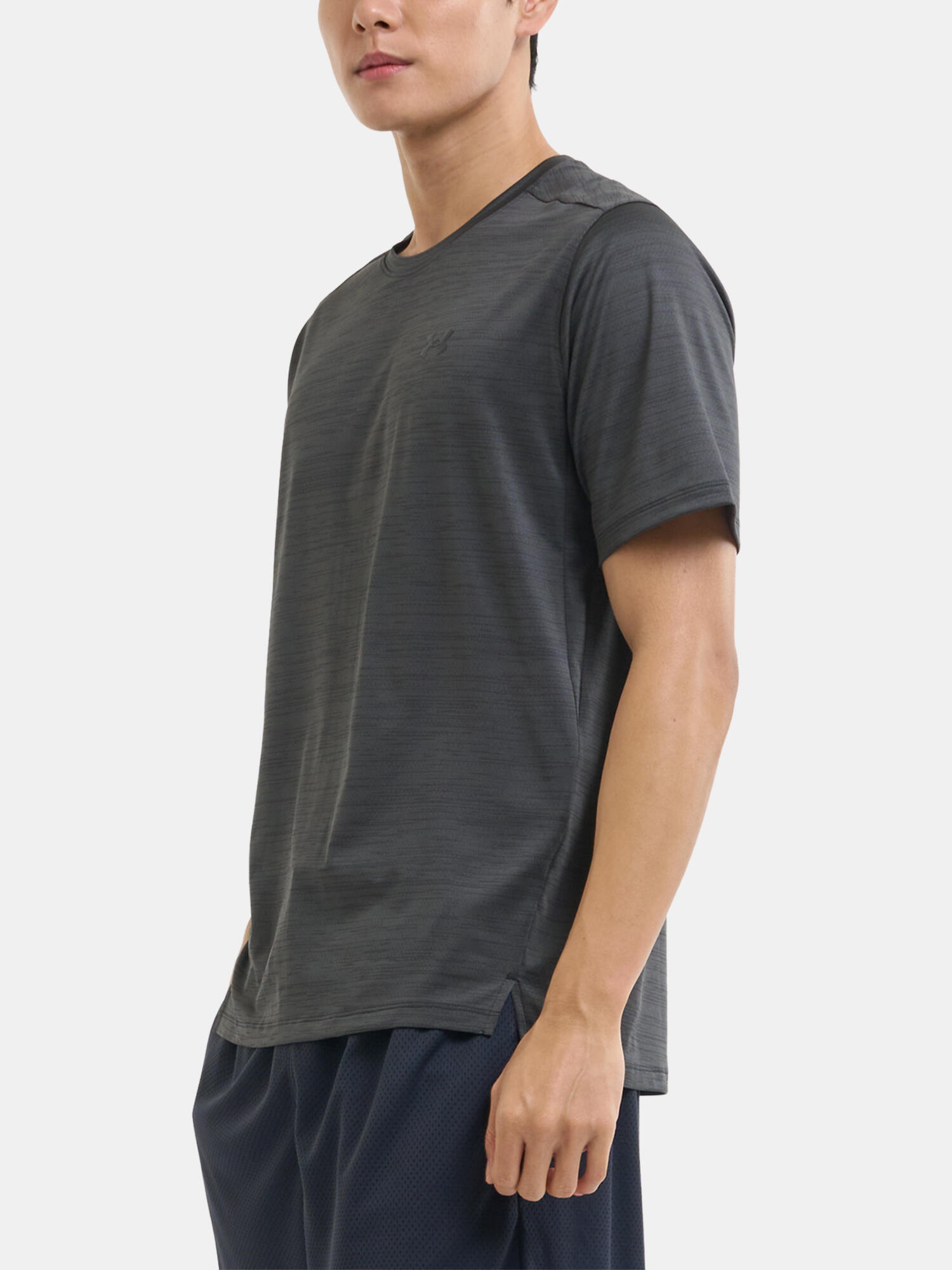 UNDER ARMOUR picture