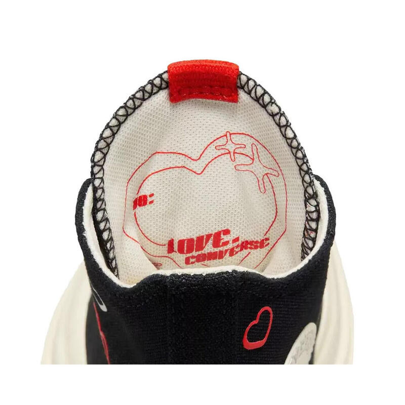 Trampki Converse Run Star Legacy Cx Platform Y2k Heart, Kobiety