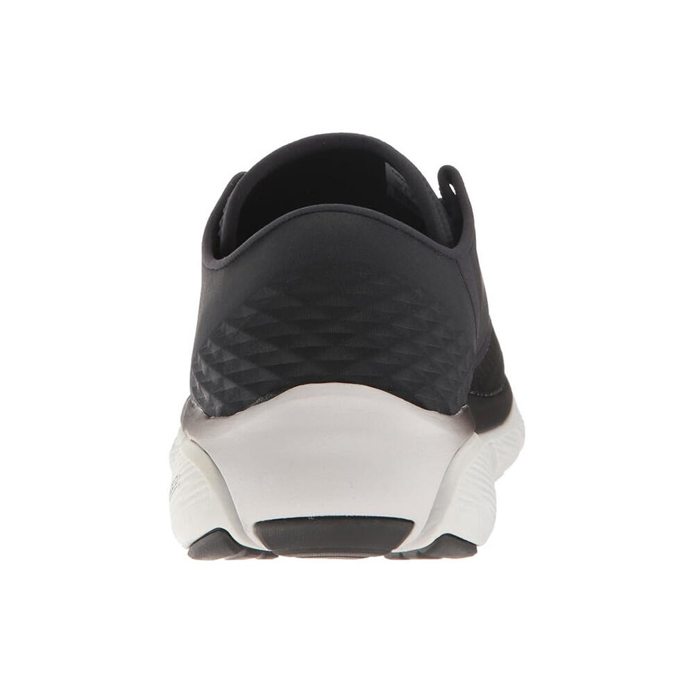 Cesto Under Armour BASKET HOMME SPEEDFORM FORTIS 2.1 UNDER ARMOUR 6/7