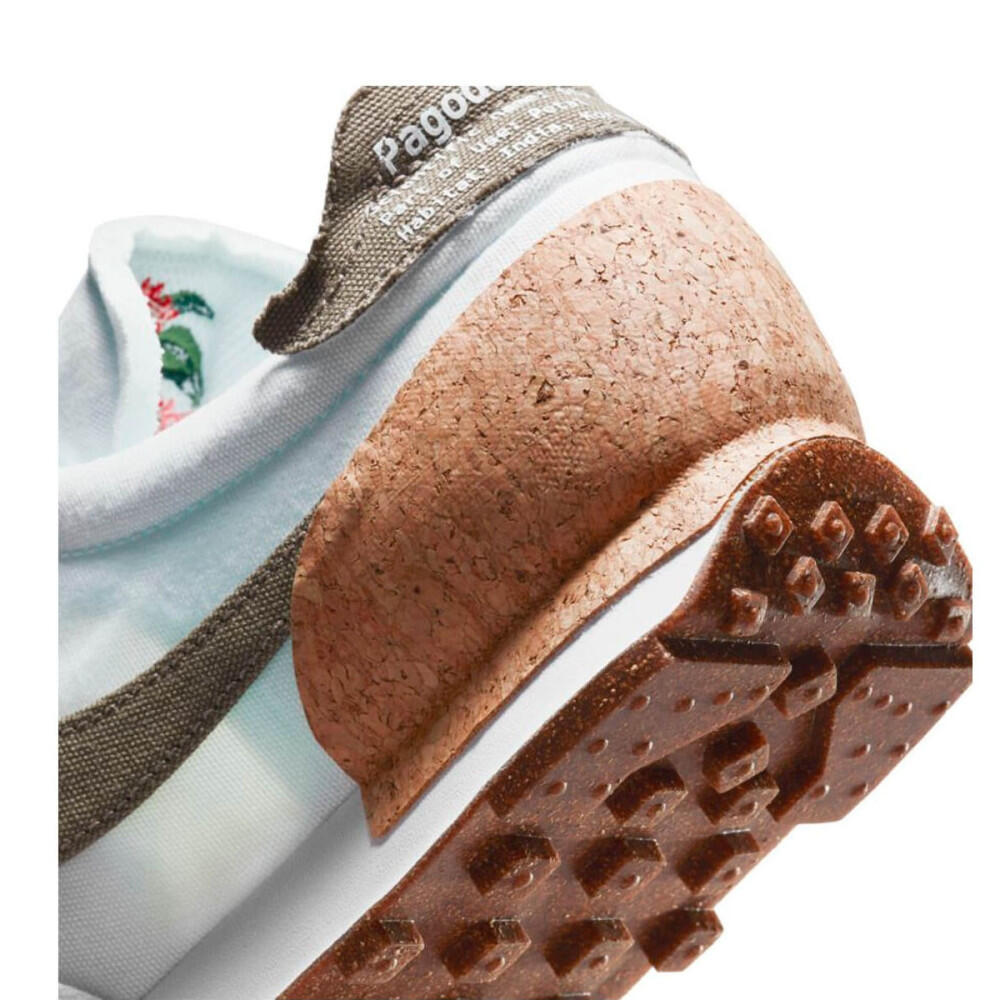 Basket Nike DAYBREAK TYPE 7/7