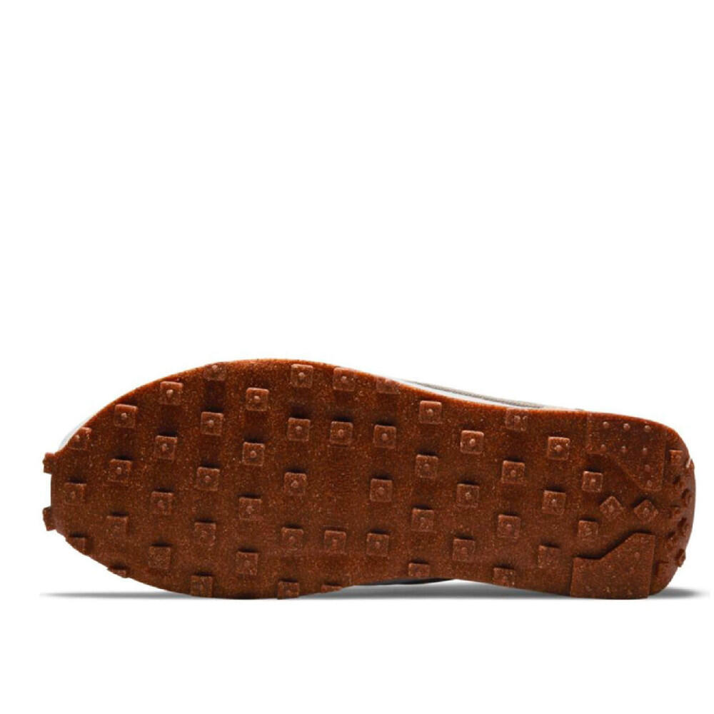 Basket Nike DAYBREAK TYPE 6/7