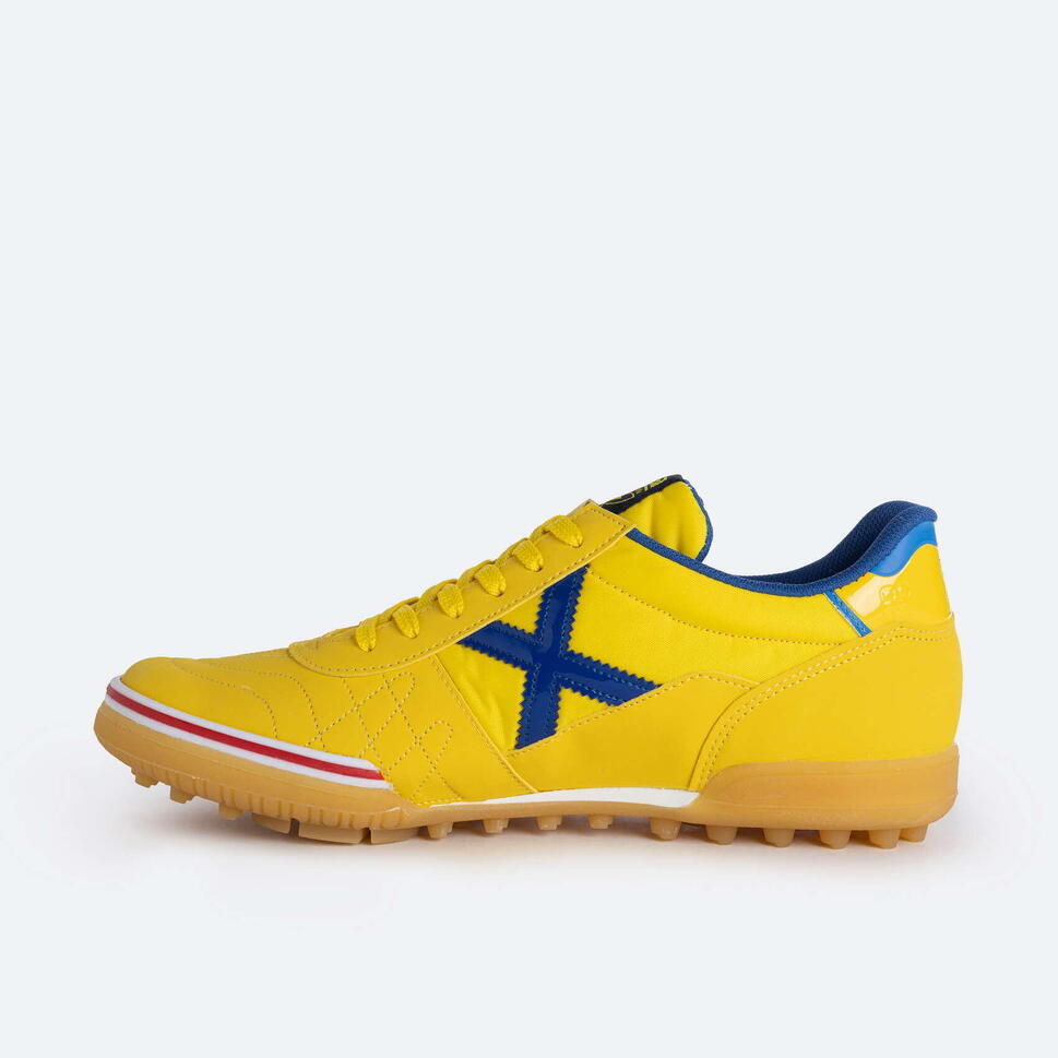 Buty piłkarskie MUNICH Gresca Genius TF