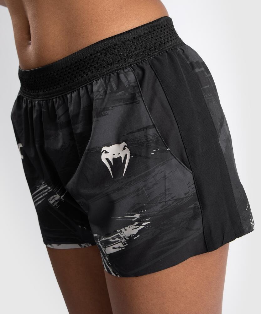 UFC Venum Authentic Fight Week 2.0 kurze Trainingsshort schwarz 5/6