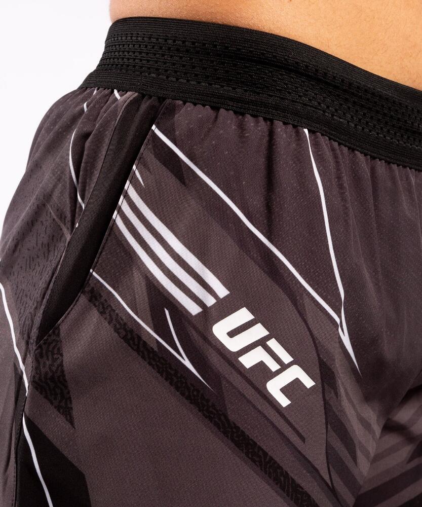 Short Donna Replica UFC x Venum Nero 95% Poliestere 5% Elastan 6/7