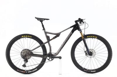 Gereviseerde mtb · oiz m10 xt · zeer goede toestand