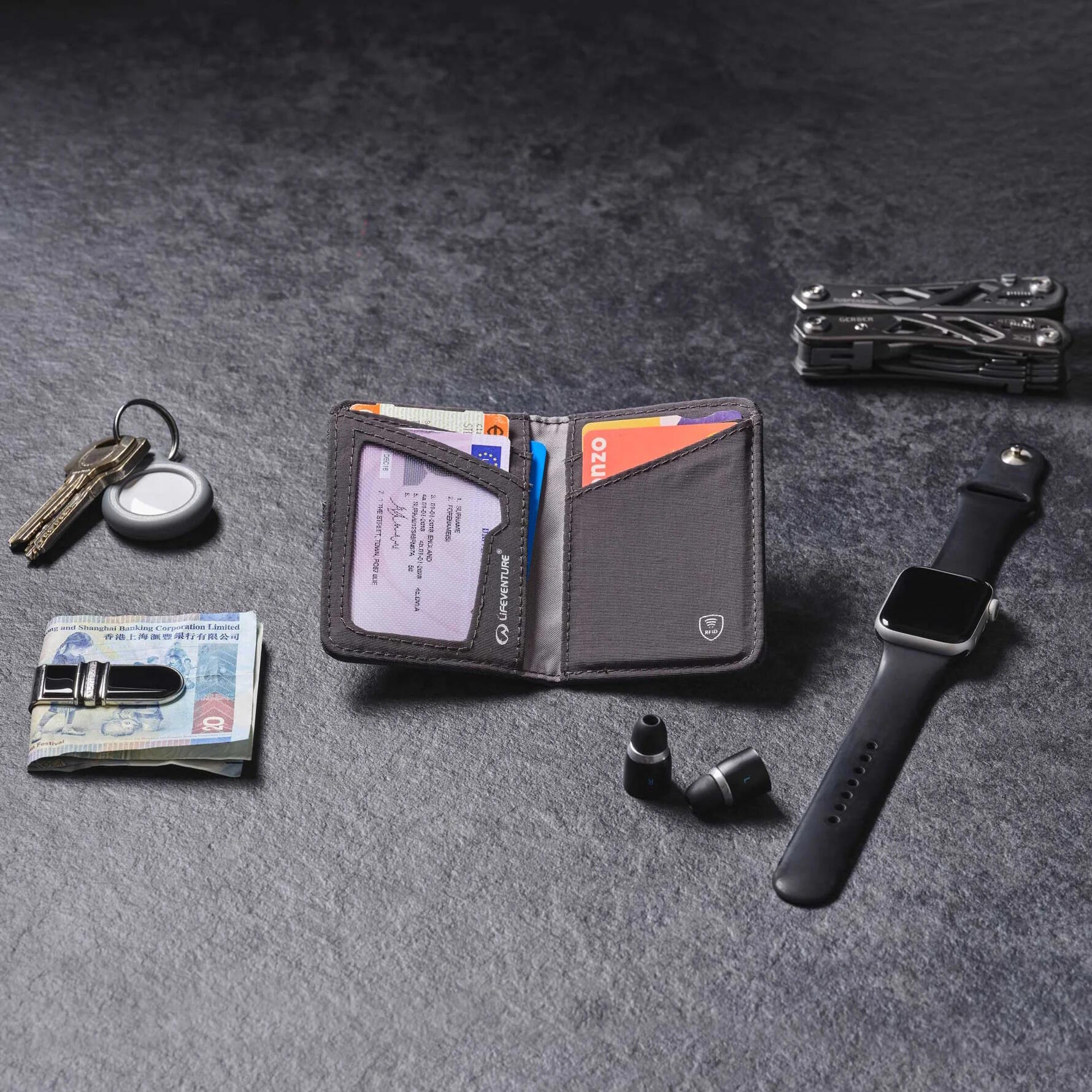 Lifeventure Recycled Kartenetui RFID kompakt, 4 Steckplätze, 10x7x1 cm 6/7