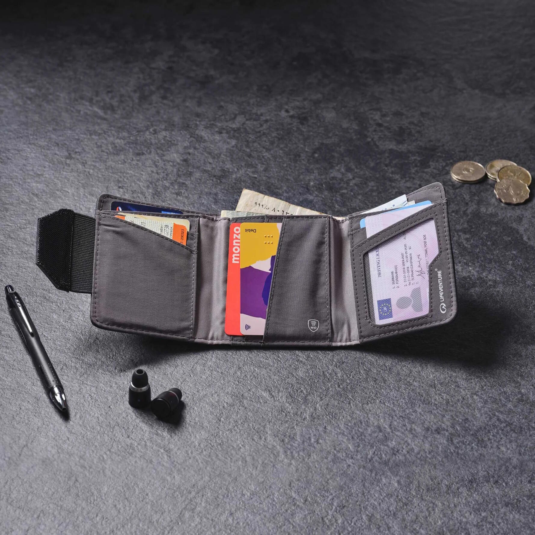 Lifeventure Brieftasche Bifold - RFID-Schutz Aus Recyceltem Nylon