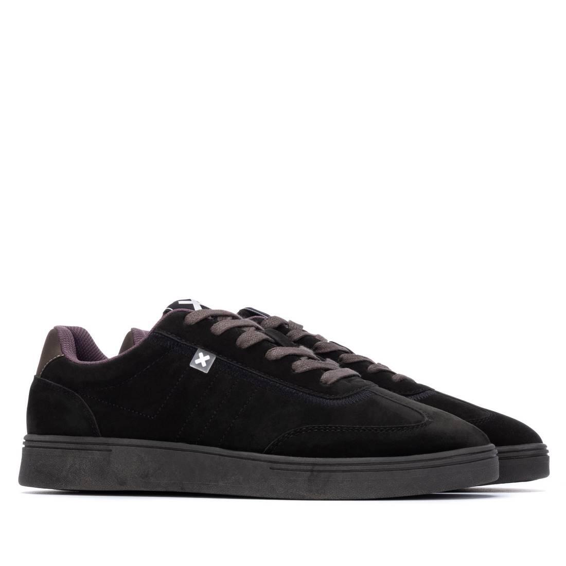 Zapatilla De Hombre Xti 144618 Negro 4/5
