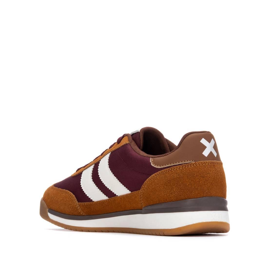 Baskets Xti modèle 144582-CAMEL pour homme 3/5