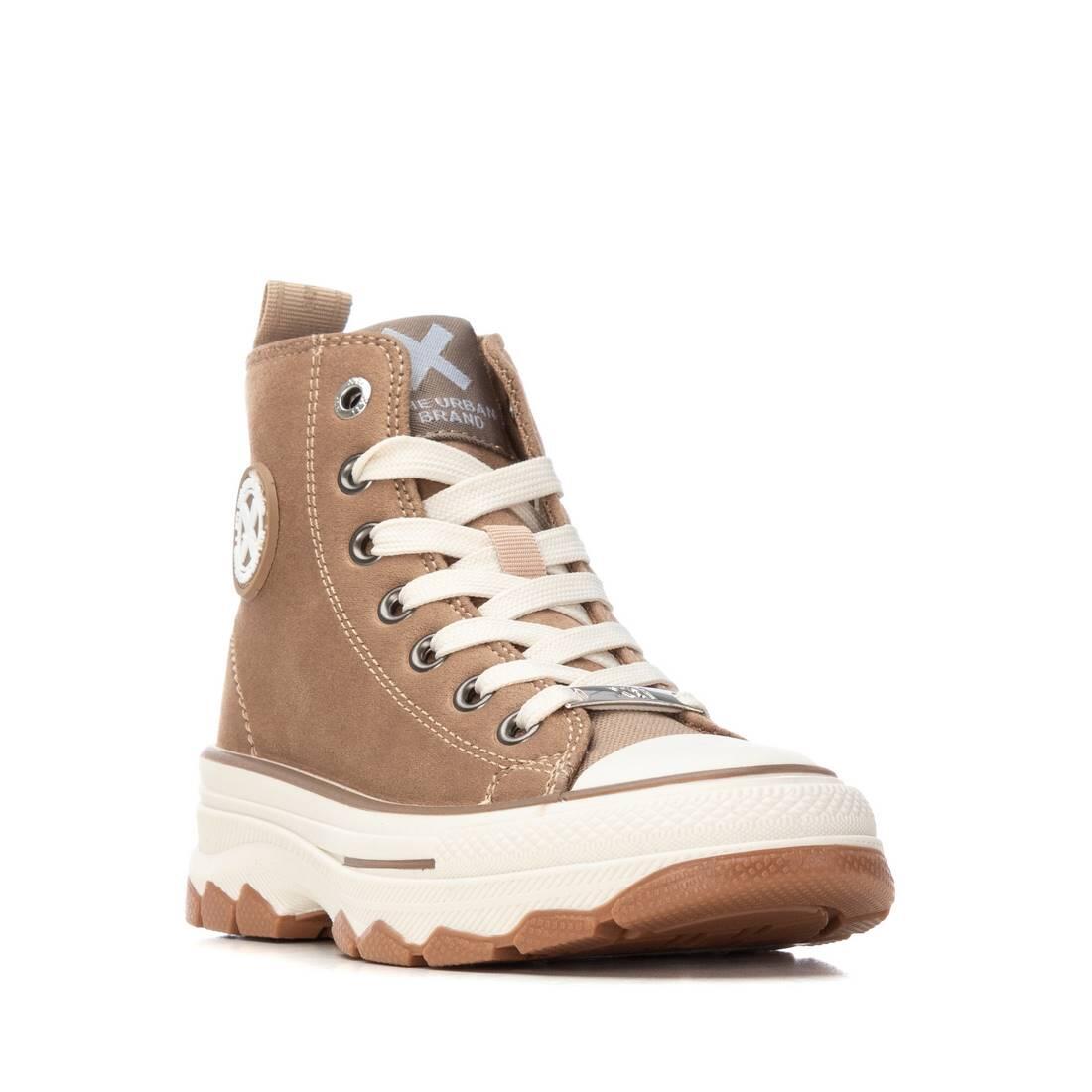 Zapatilla De Niña Xti 151321 Taupe 2/4