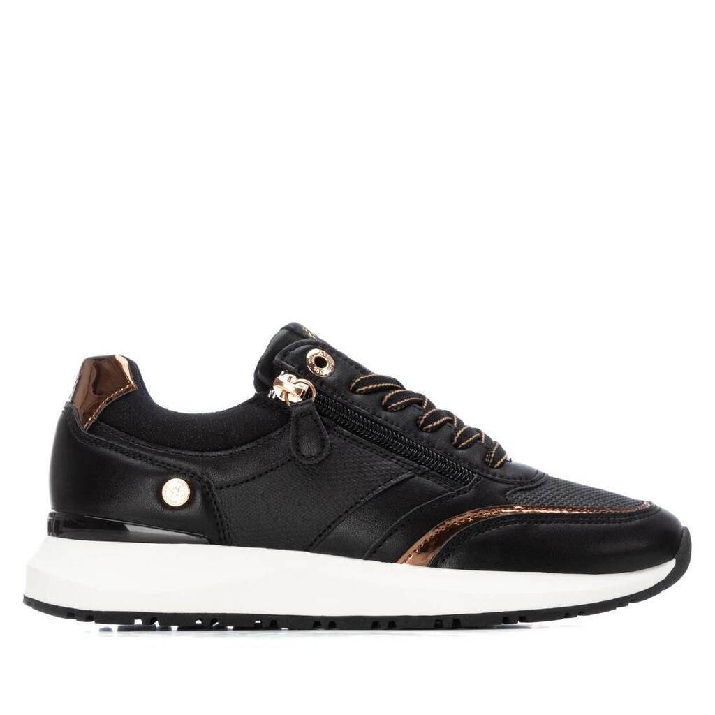 Sneakers Xti model 144183-NEGRO for women