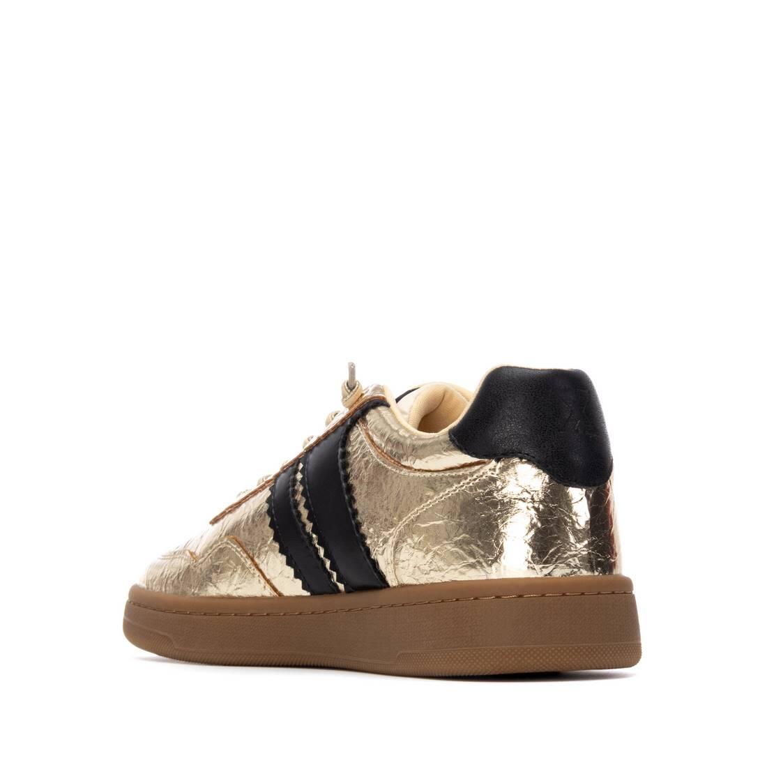 Zapatilla De Mujer Xti 144214 Oro 3/6