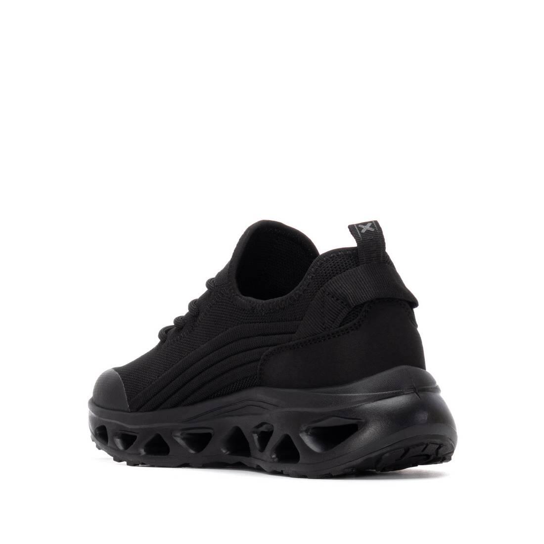 Zapatilla De Mujer Xti 144541 Negro 4/5