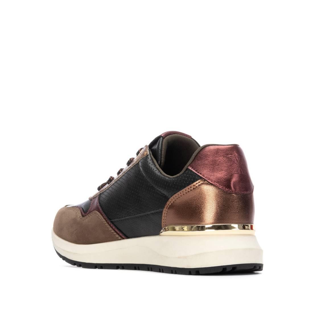 Zapatilla De Mujer Xti 144218 Kaki 4/5