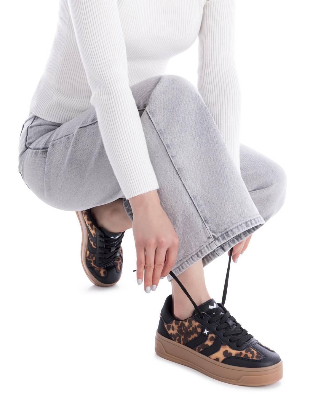 Zapatilla De Mujer Xti 144584 Negro 2/6