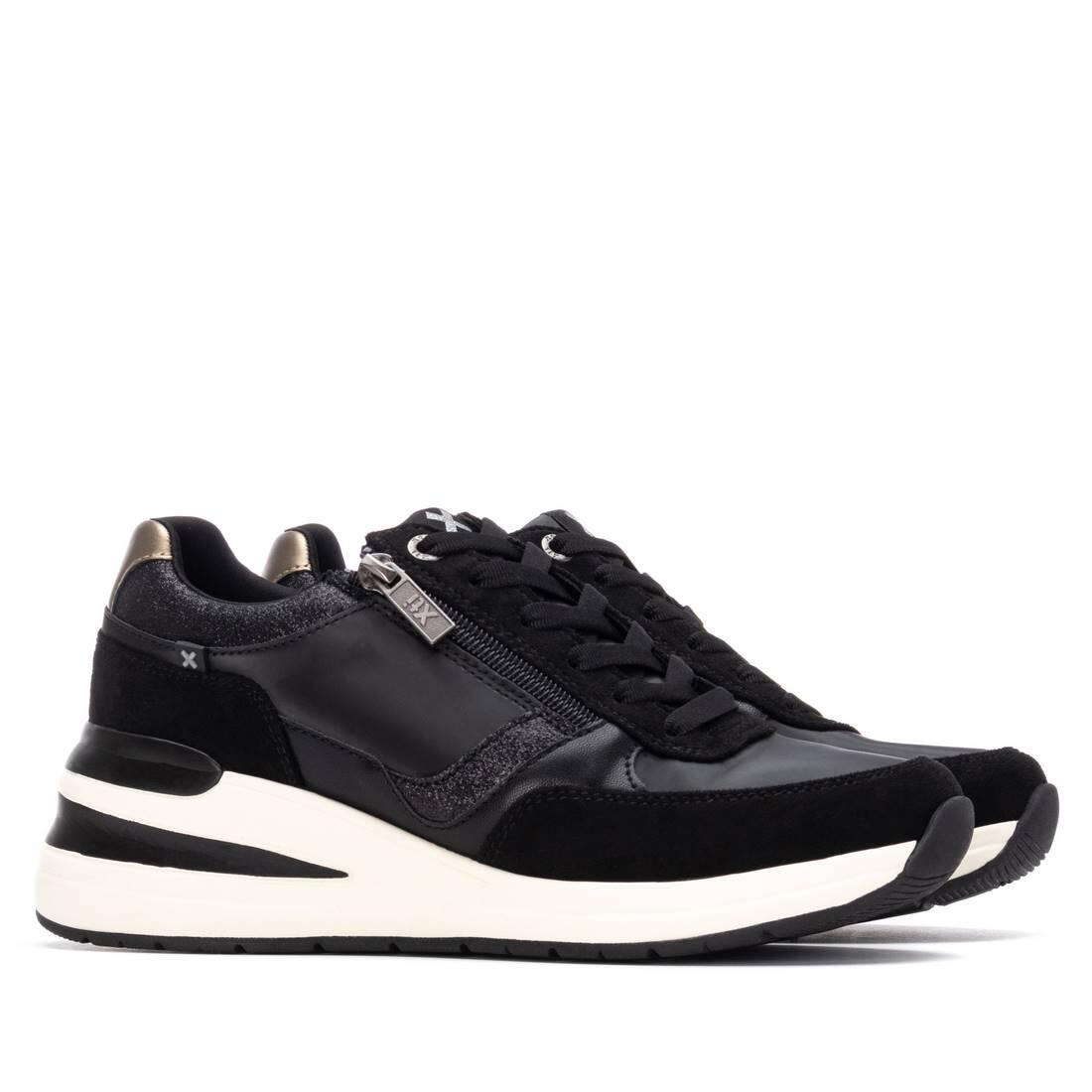 Zapatilla De Mujer Xti 144628 Negro 4/6