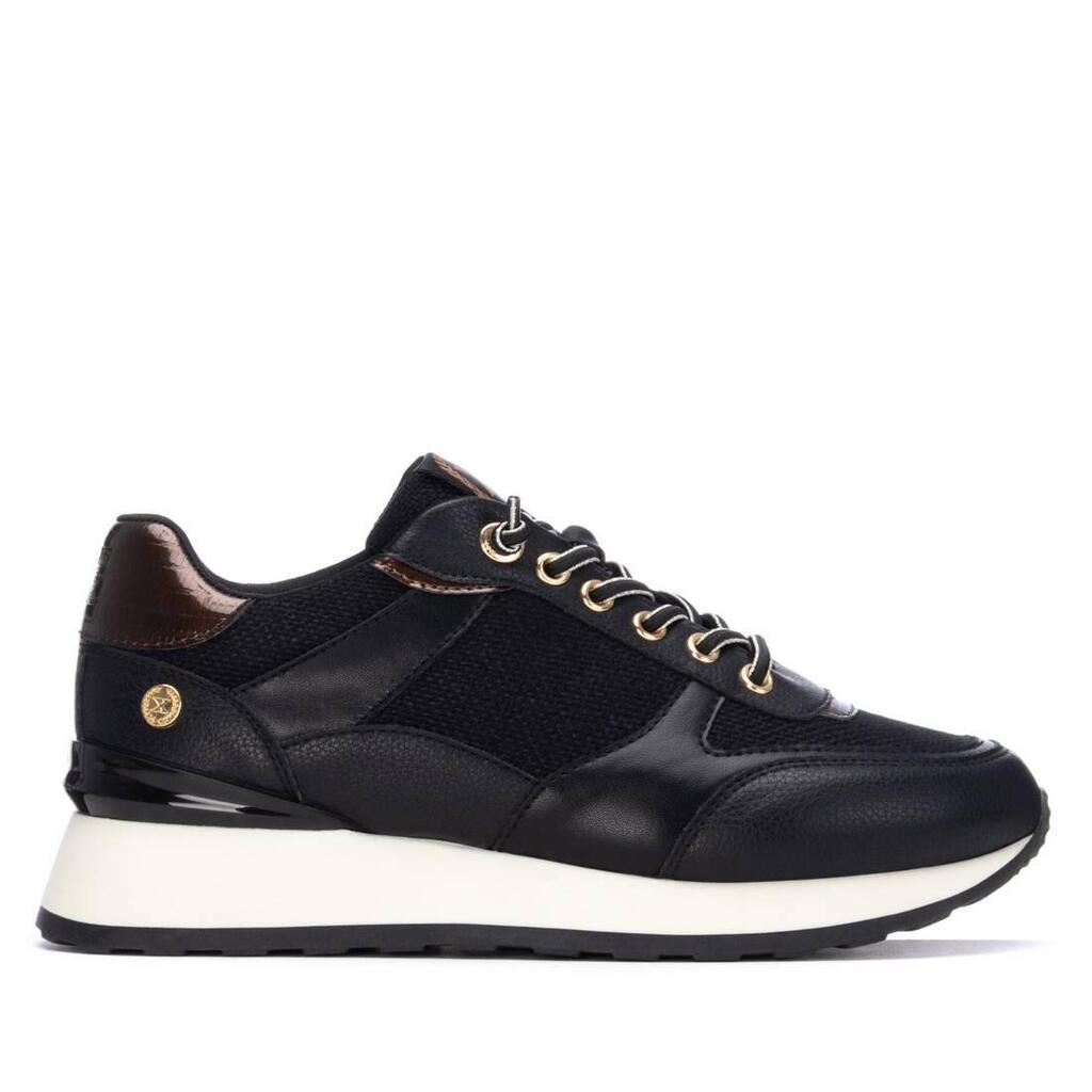 Sneakers Xti model 144197-NEGRO for women