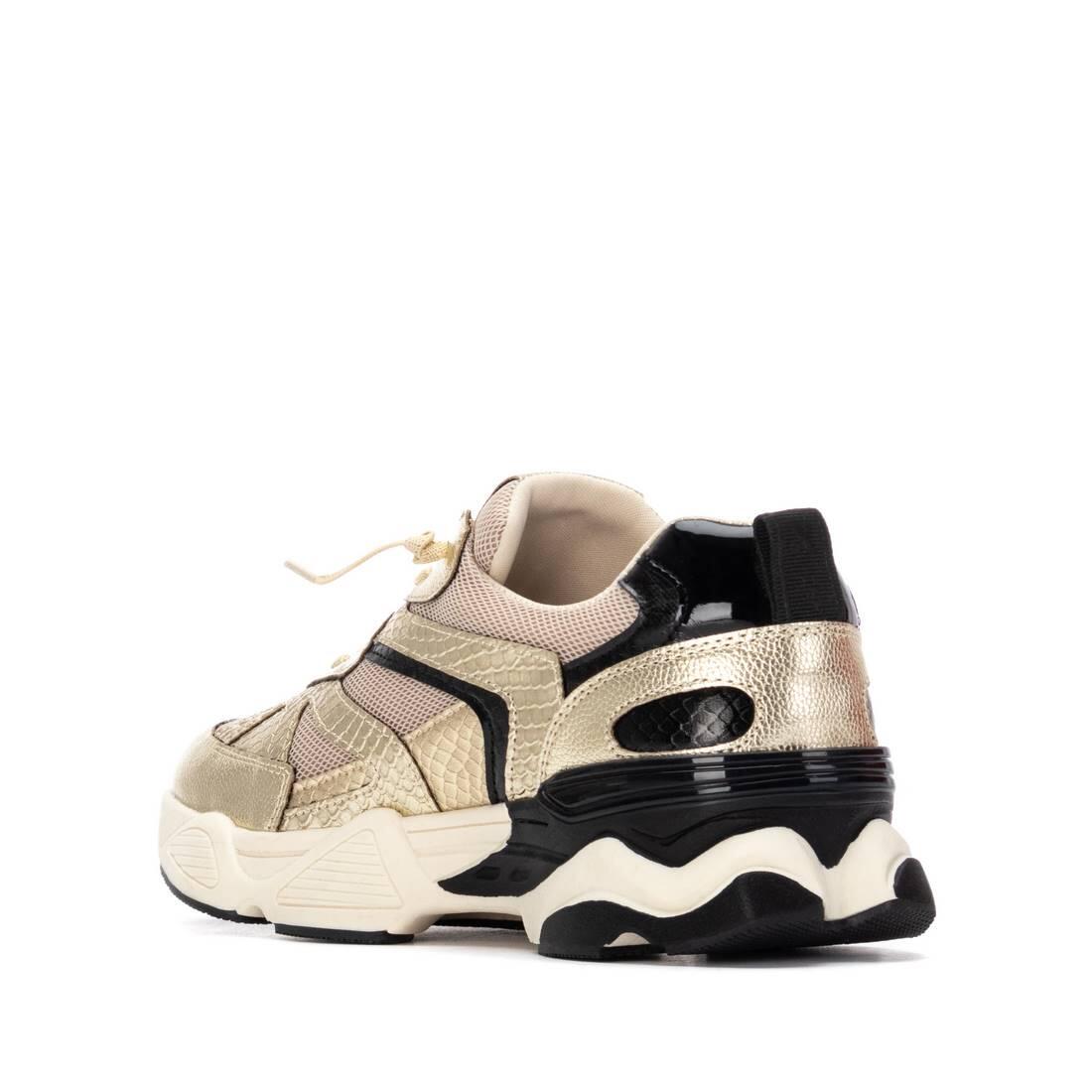 Zapatilla De Mujer Xti 144653 Oro 3/4