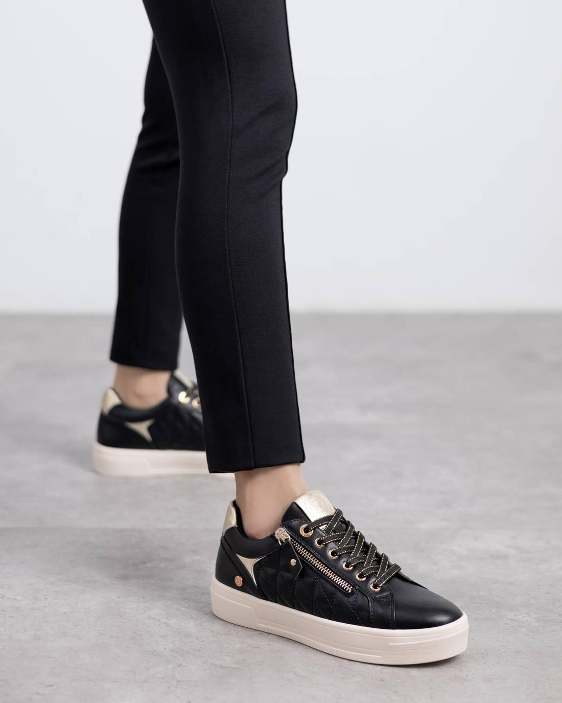 Zapatilla De Mujer Xti 144413 Negro 5/5