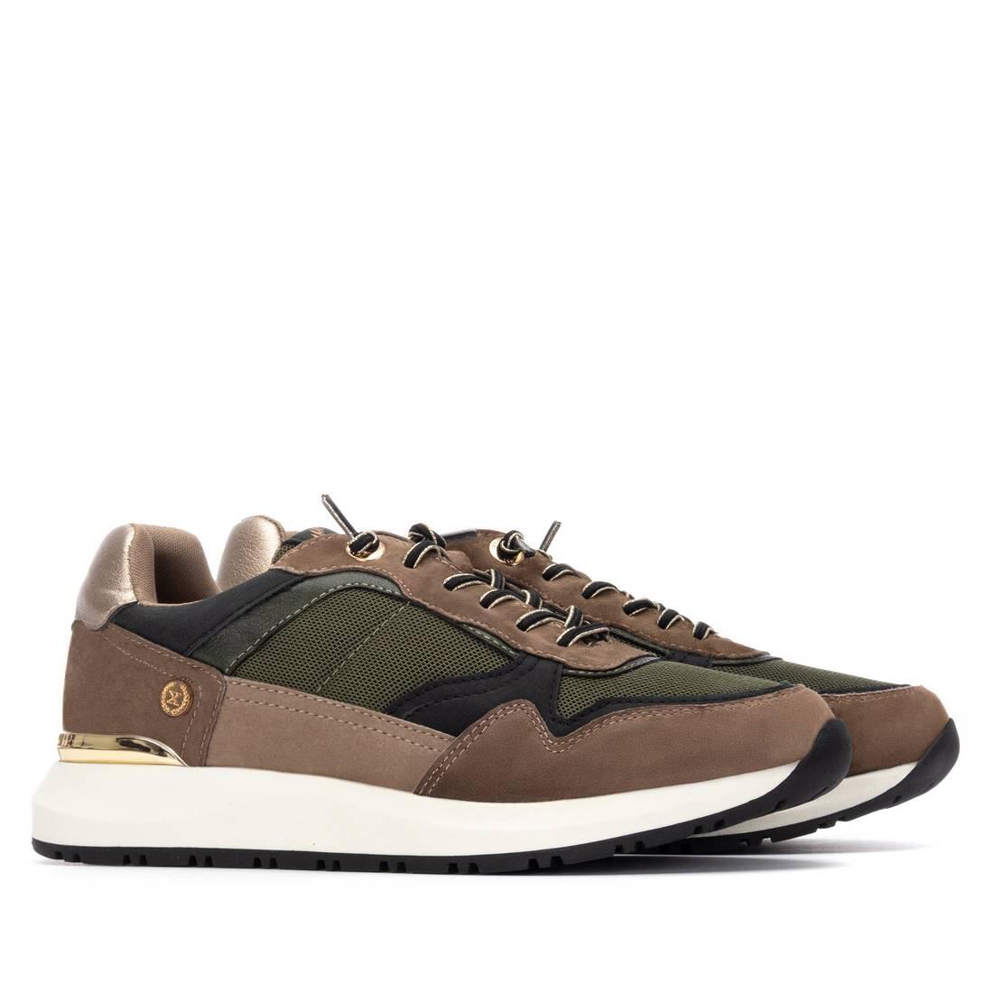 Chaussure de randonnée Baskets Femme Xti 144206 Ver 4/5