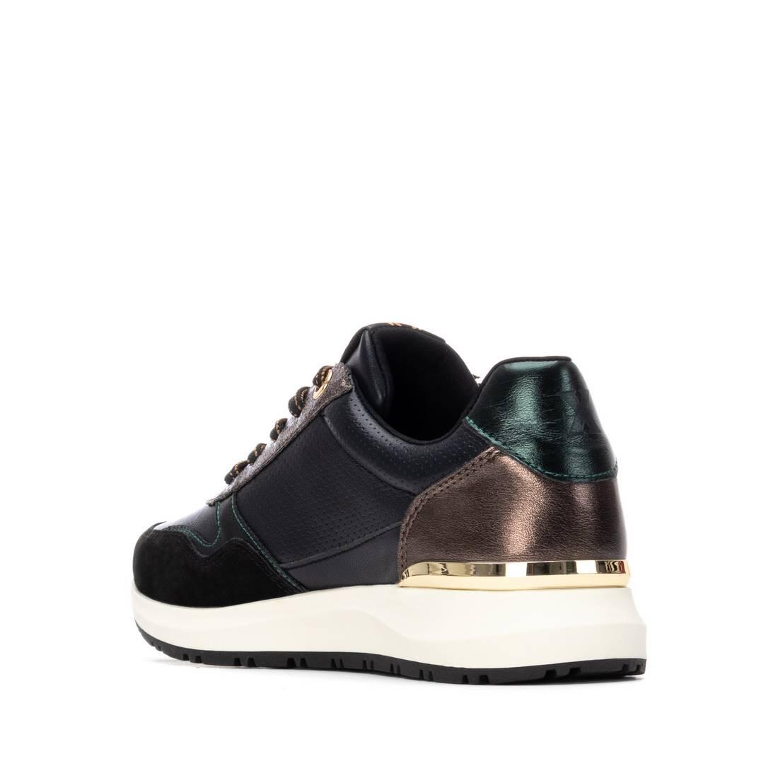 Zapatilla De Mujer Xti 144218 Negro 4/6