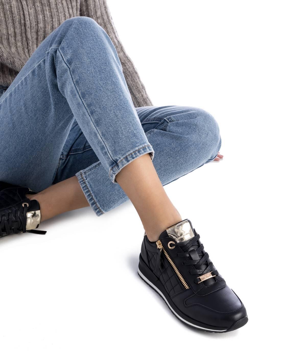 Baskets Xti modèle 147-14349301 pour femmes 2/5