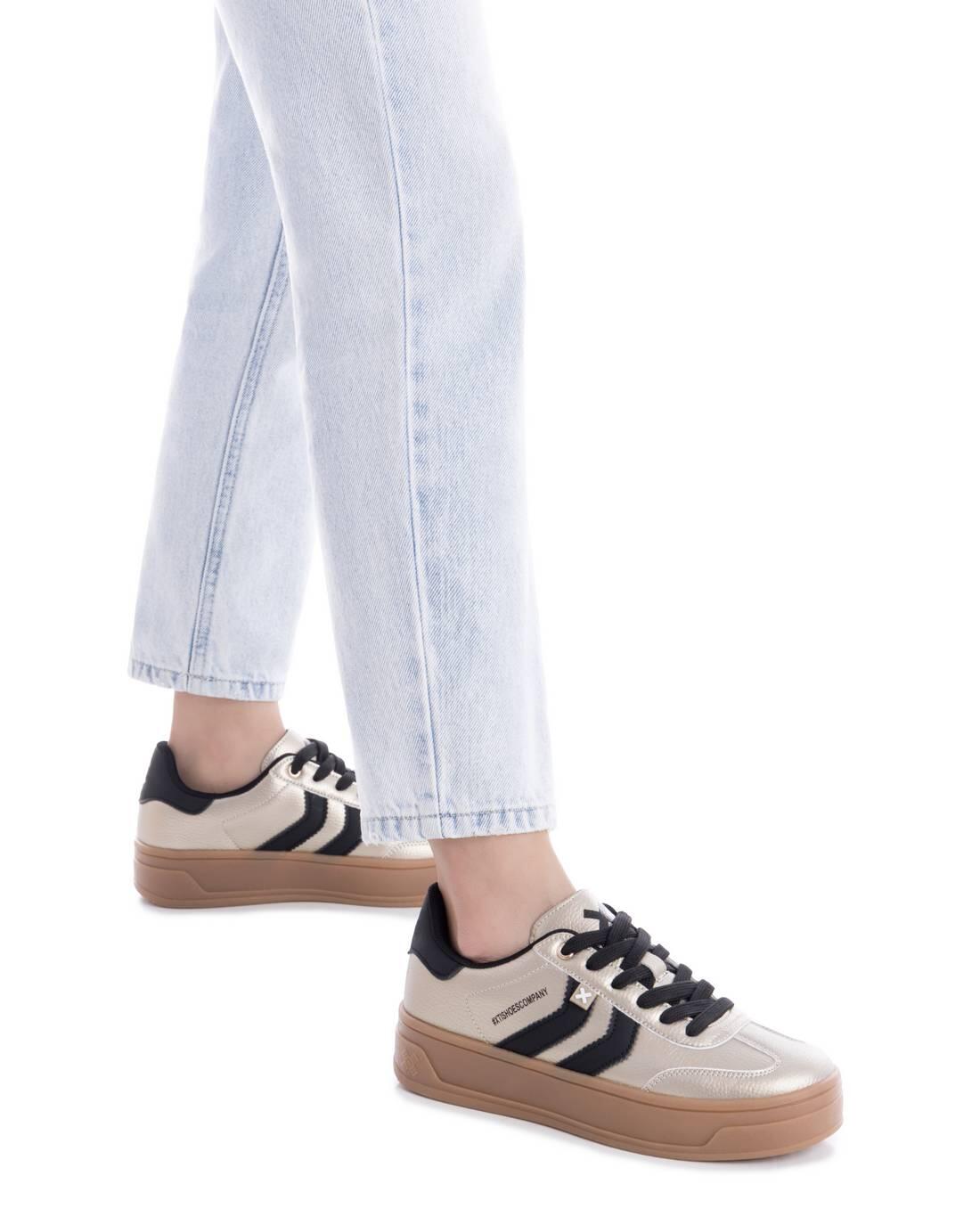 Zapatilla De Mujer Xti 144585 Oro 2/6