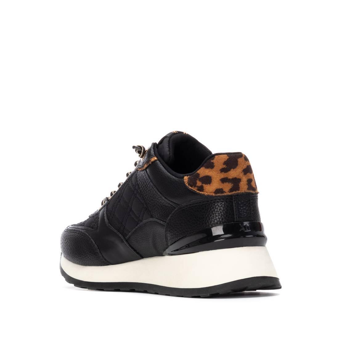 Baskets XTI 144209 femme noires à imprimé animal, talon 4 cm 3/4