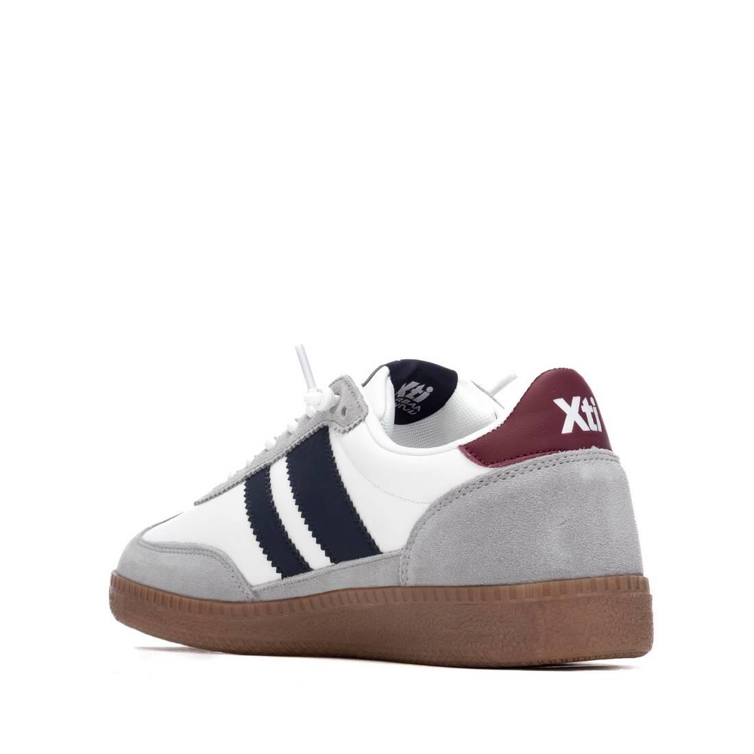 Baskets Xti modèle 080-144151 pour homme 3/4