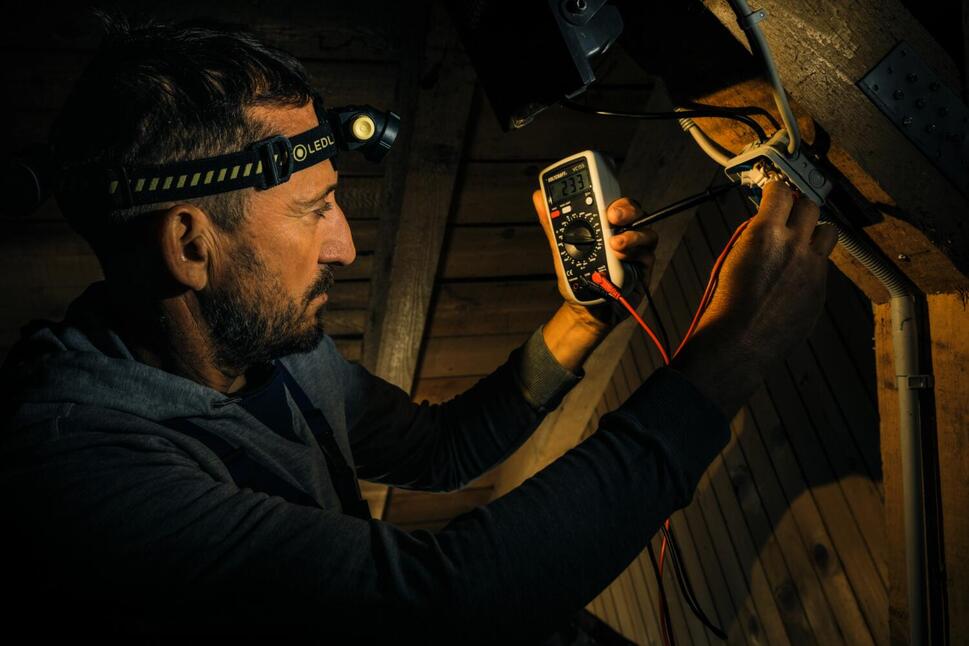 LEDLENSER H5R Work latarka czołowa LED czołówka