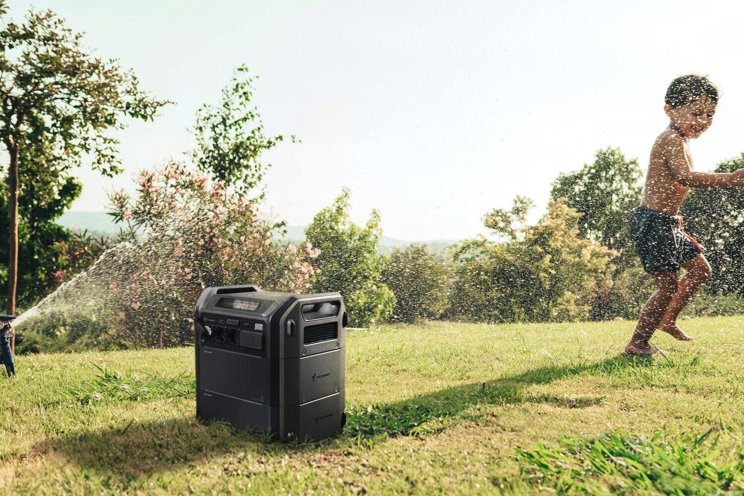 Segway Portable Power Station Cube 2000 3/5