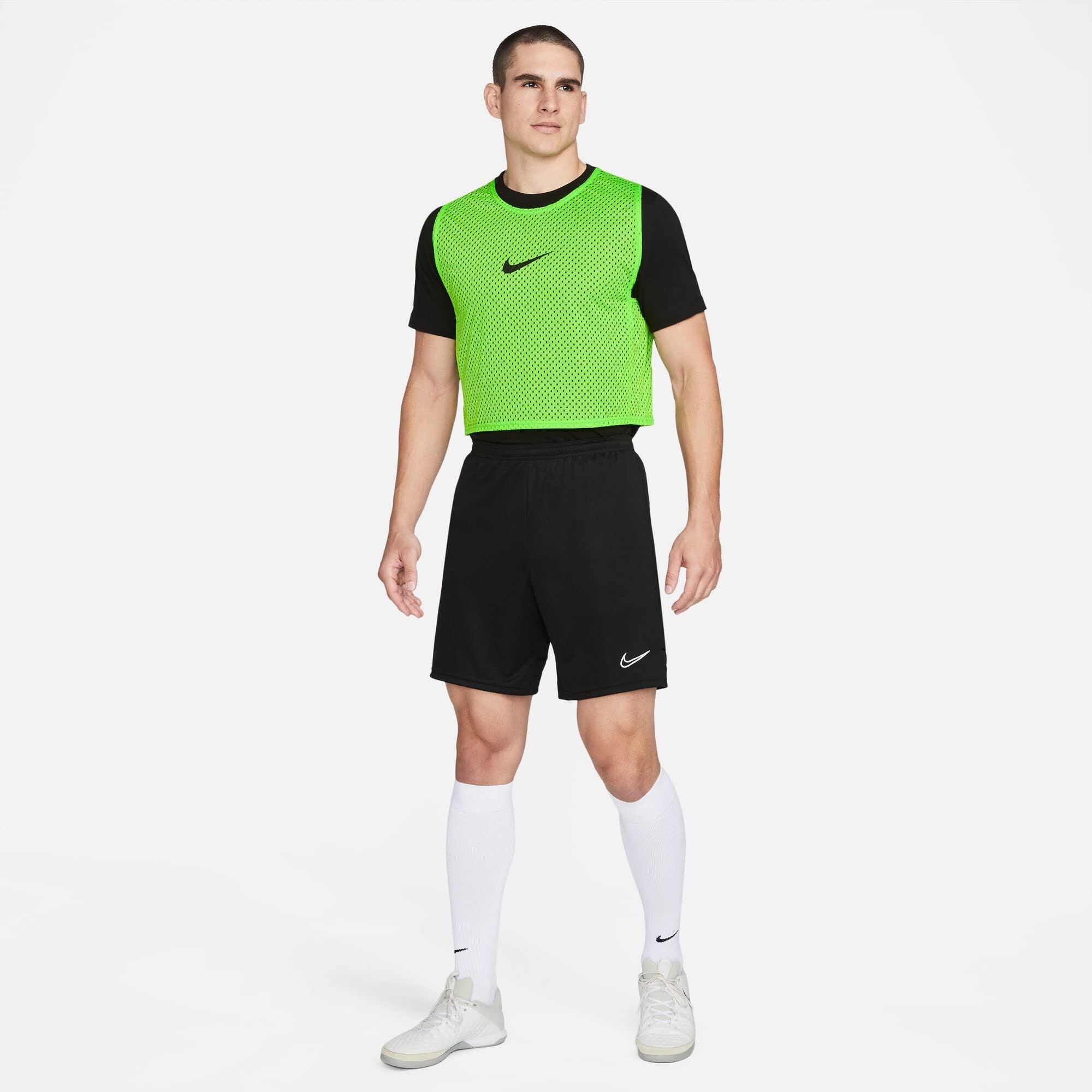 Nike T-Shirt Sin Mangas Unisex Action Verde - Cómoda y Elegante 6/7