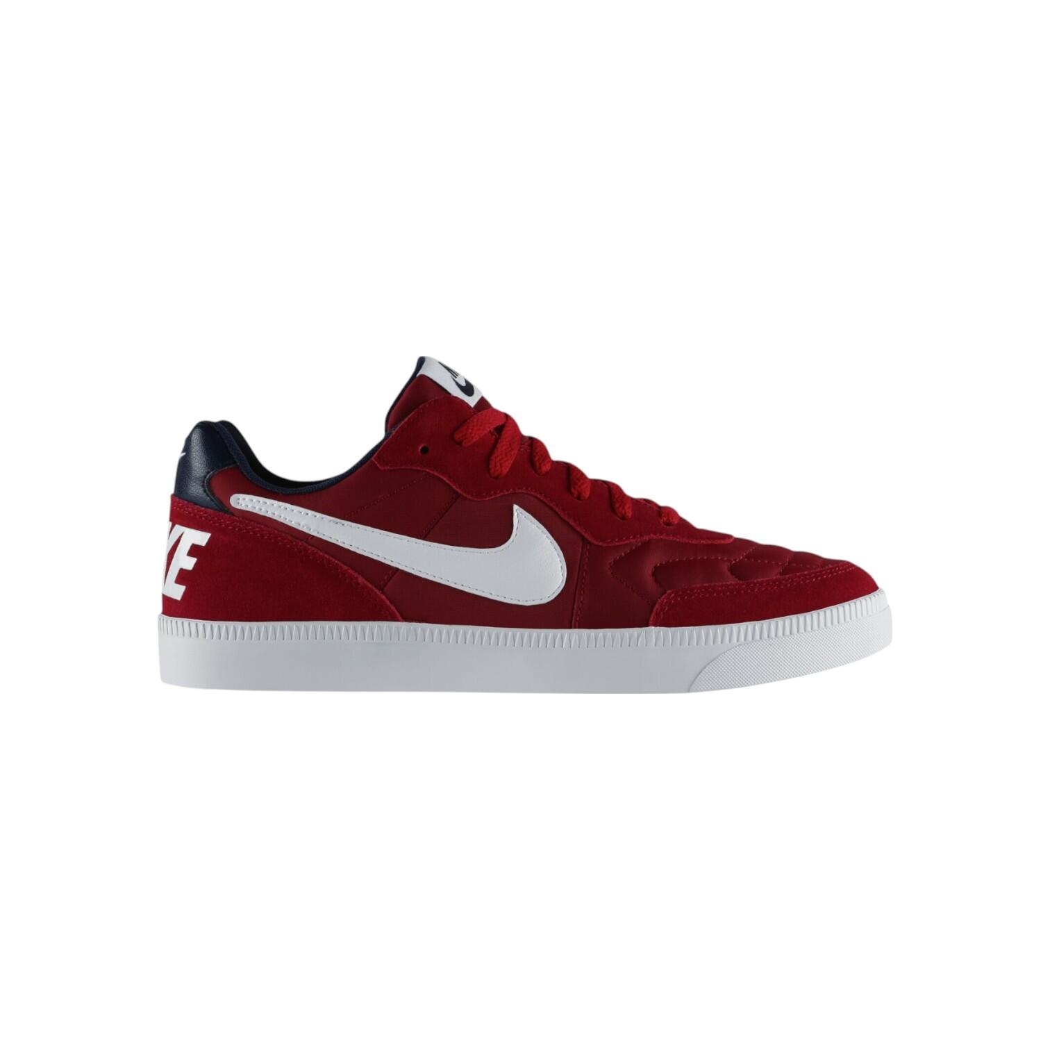 Zapatillas Nike Tiempo Trainer rojas con suela blanca para hombre